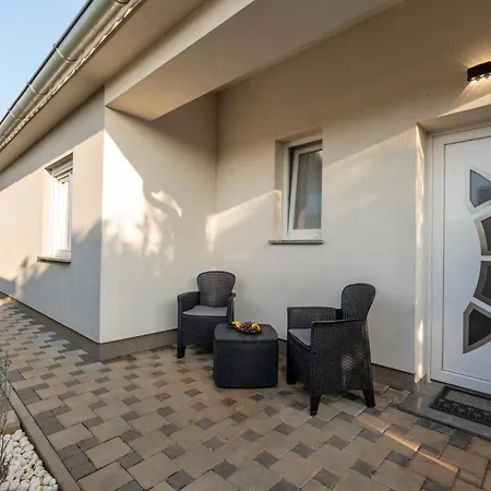 Villa House Adeo With Private Pool, Pula