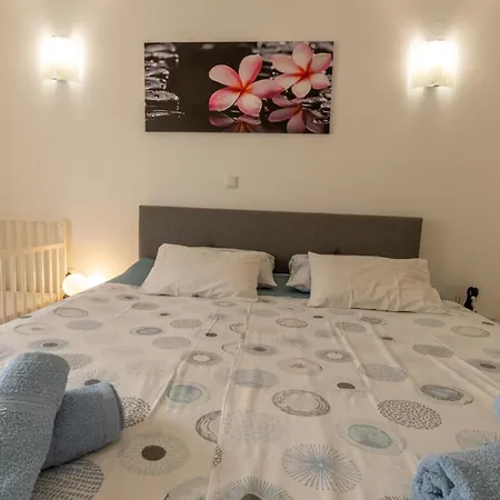 Villa House Adeo With Private Pool, Pola