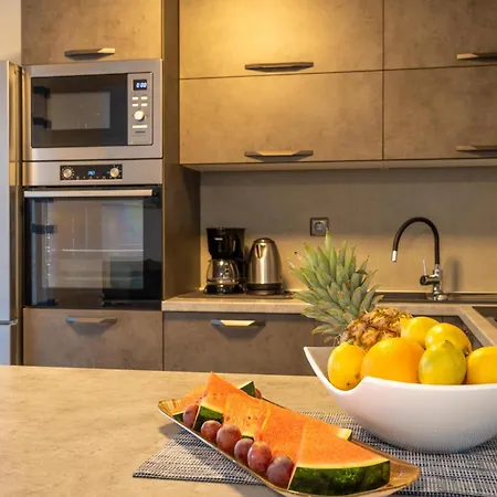 House Adeo With Private Pool, * Пула