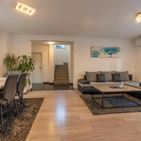 Вилла House Adeo With Private Pool,