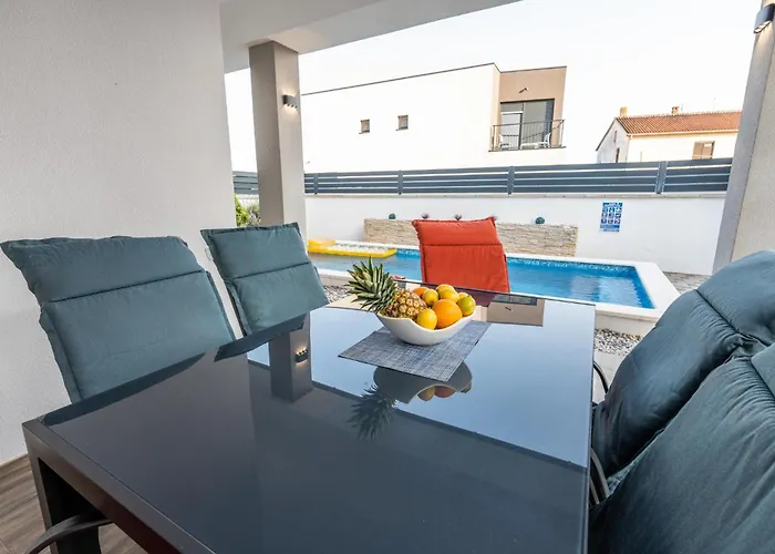 빌라 House Adeo With Private Pool,